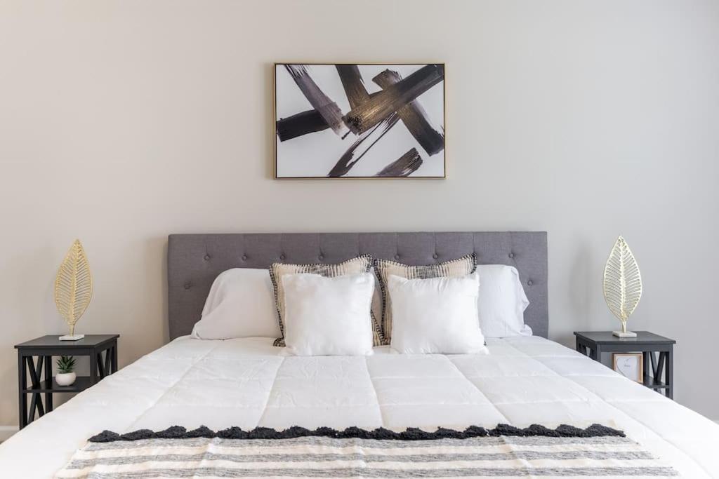Stunning Southpark/Cotswold Home Charlotte Extérieur photo